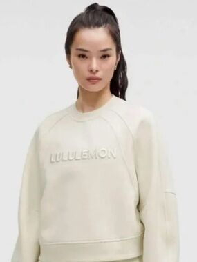 lululemon athletica Embroidered Word-mark Cropped Scuba